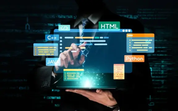 How custom software development is redefining business operations with innovation and scalability